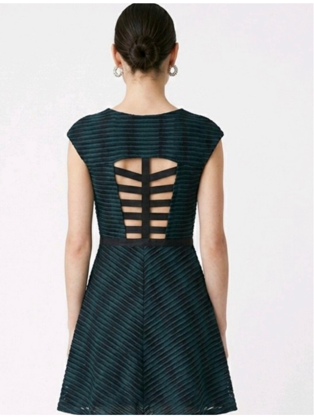 Betsey Johnson Green & Black Textured Fit & Flare Mini Dress Size 8 - Picture 5 of 9